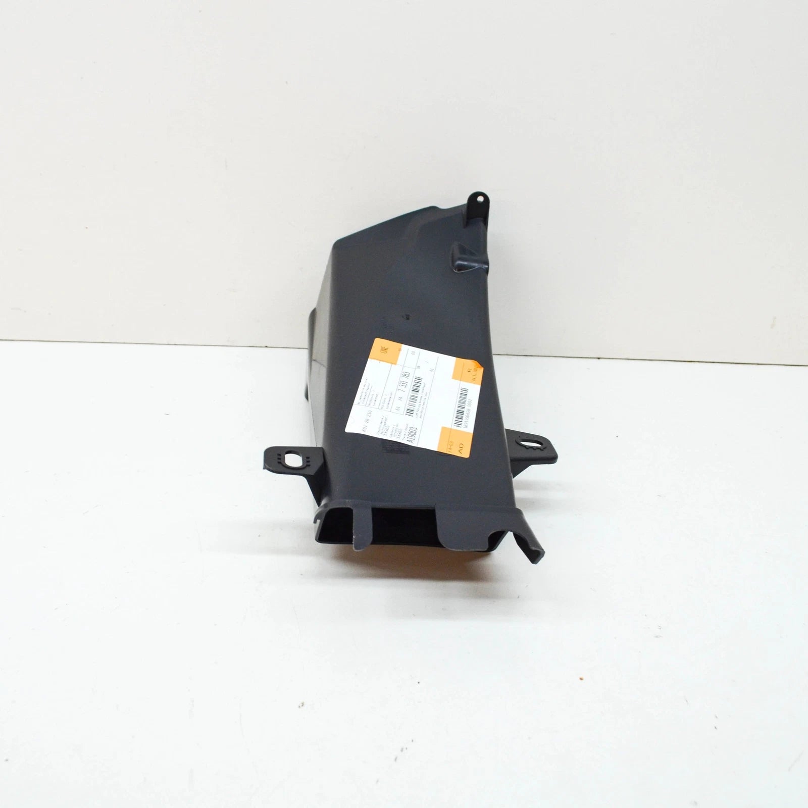 NEW BMW 5 F10 FRONT LEFT BRAKE AIR DUCT 7331783 51747331783 2015 ORIGINAL