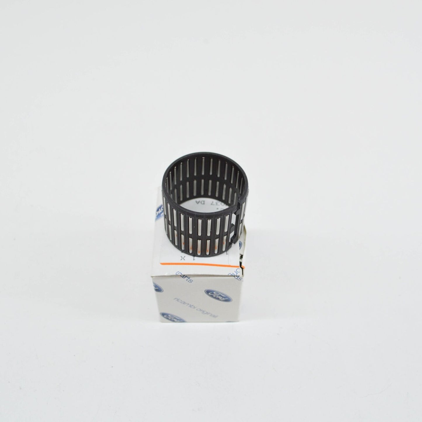 new ford transit mk3 5th gear needle bearing 1086415 yc1r-7m037-da original