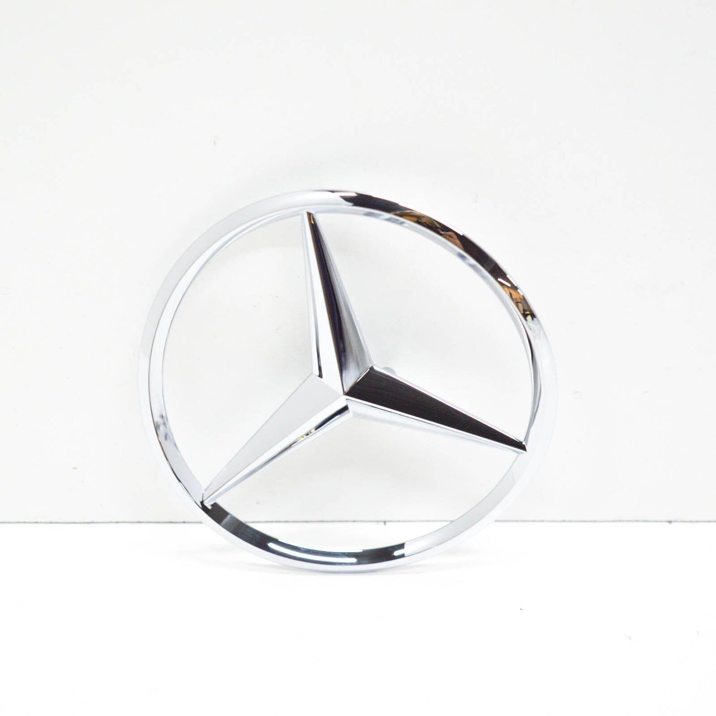 NEW MERCEDES BENZ SLK R172 REAR TRUNK BOOT LID EMBLEM BADGE STAR A1728170016