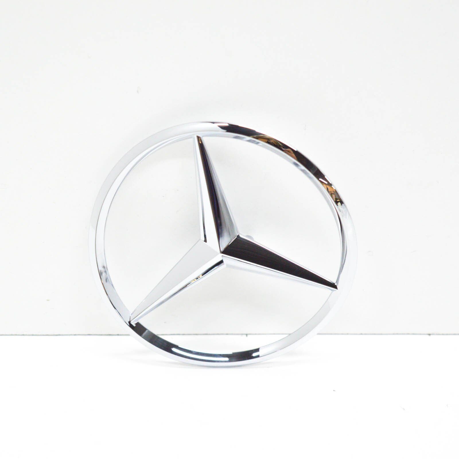 NEW MERCEDES BENZ SLK R172 REAR TRUNK BOOT LID EMBLEM BADGE STAR A1728170016