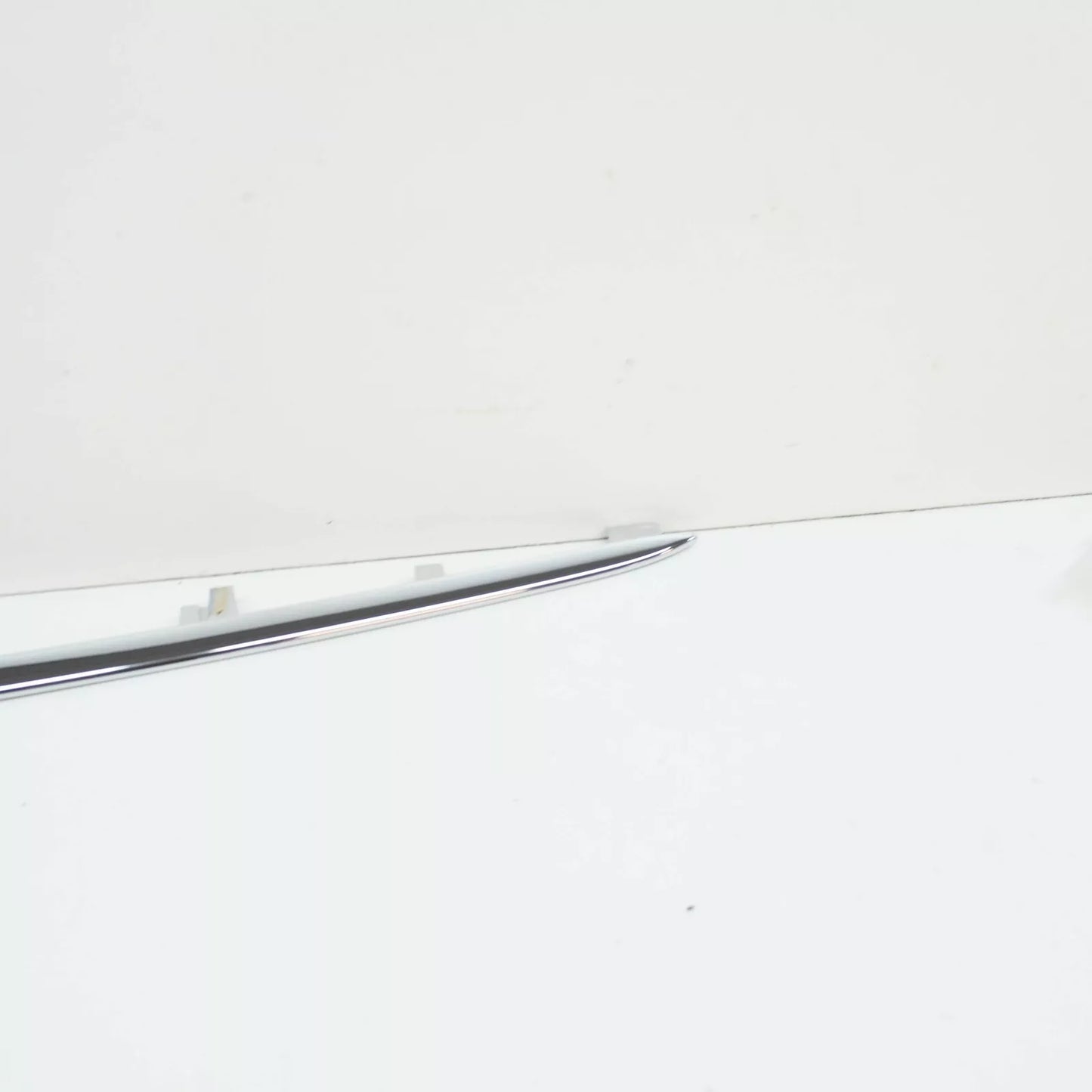 NEW MERCEDES-BENZ S W222 FRONT BUMPER LOWER TRIM STRIP A2228851600