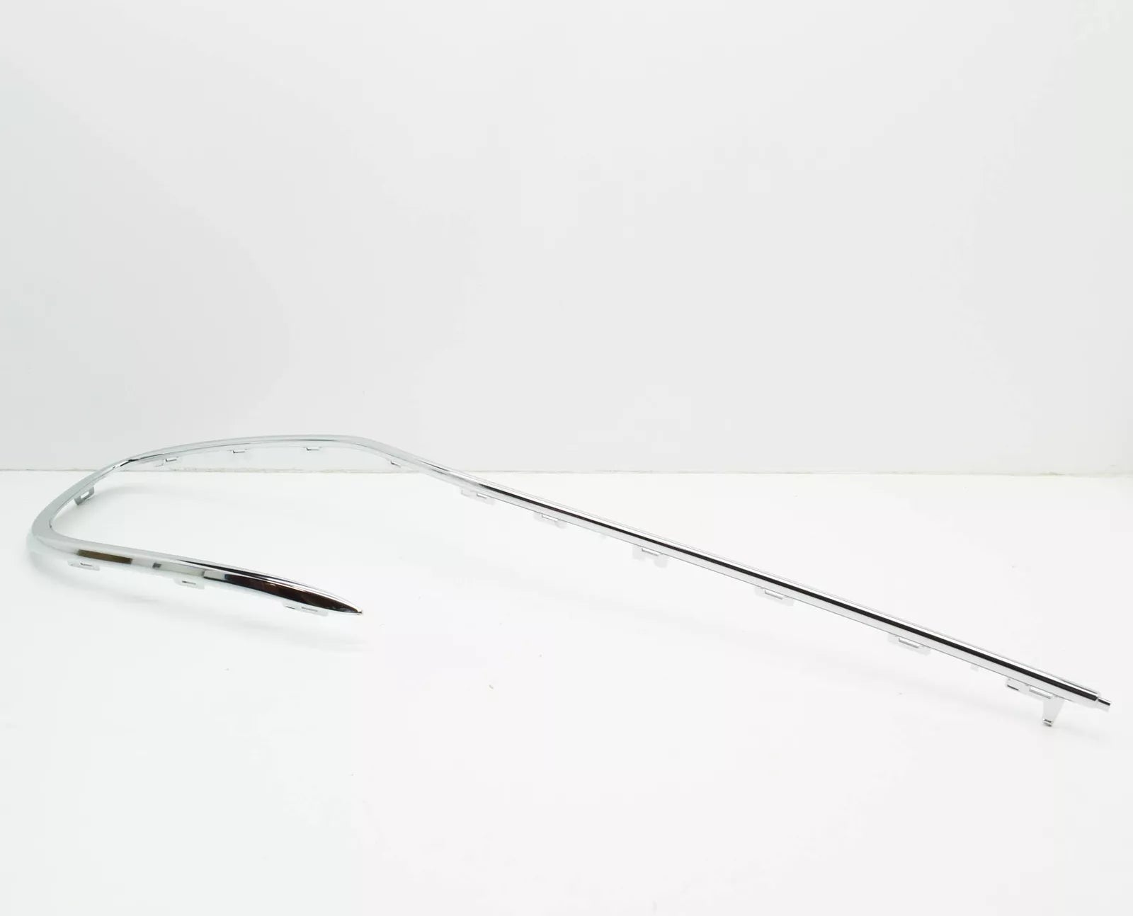 NEW MERCEDES-BENZ S W223 FRONT BUMPER LEFT TRIM STRIP A2238854200 ORIGINAL