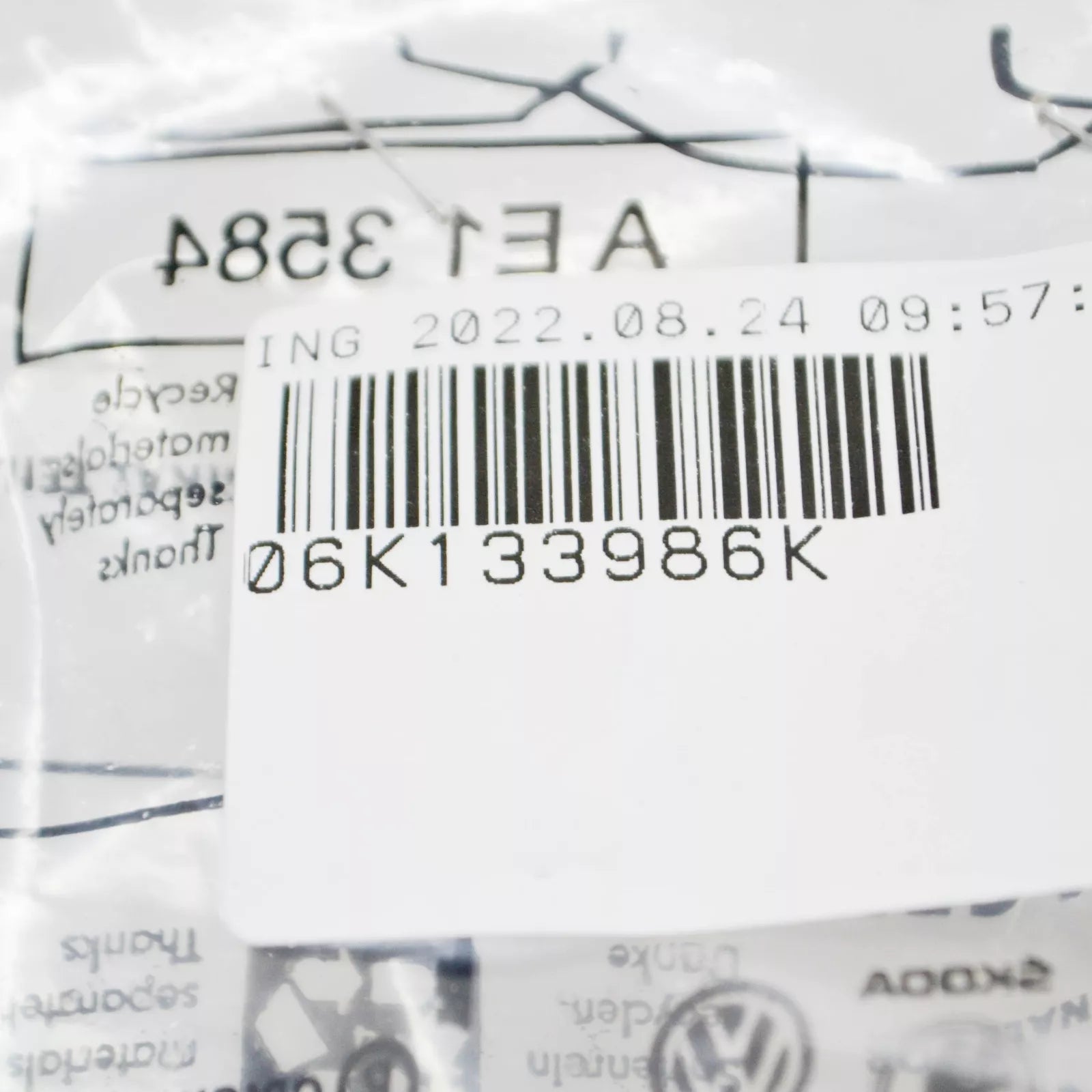 NEW AUDI A4 AVANT B8 FUEL LINE 06K133986K