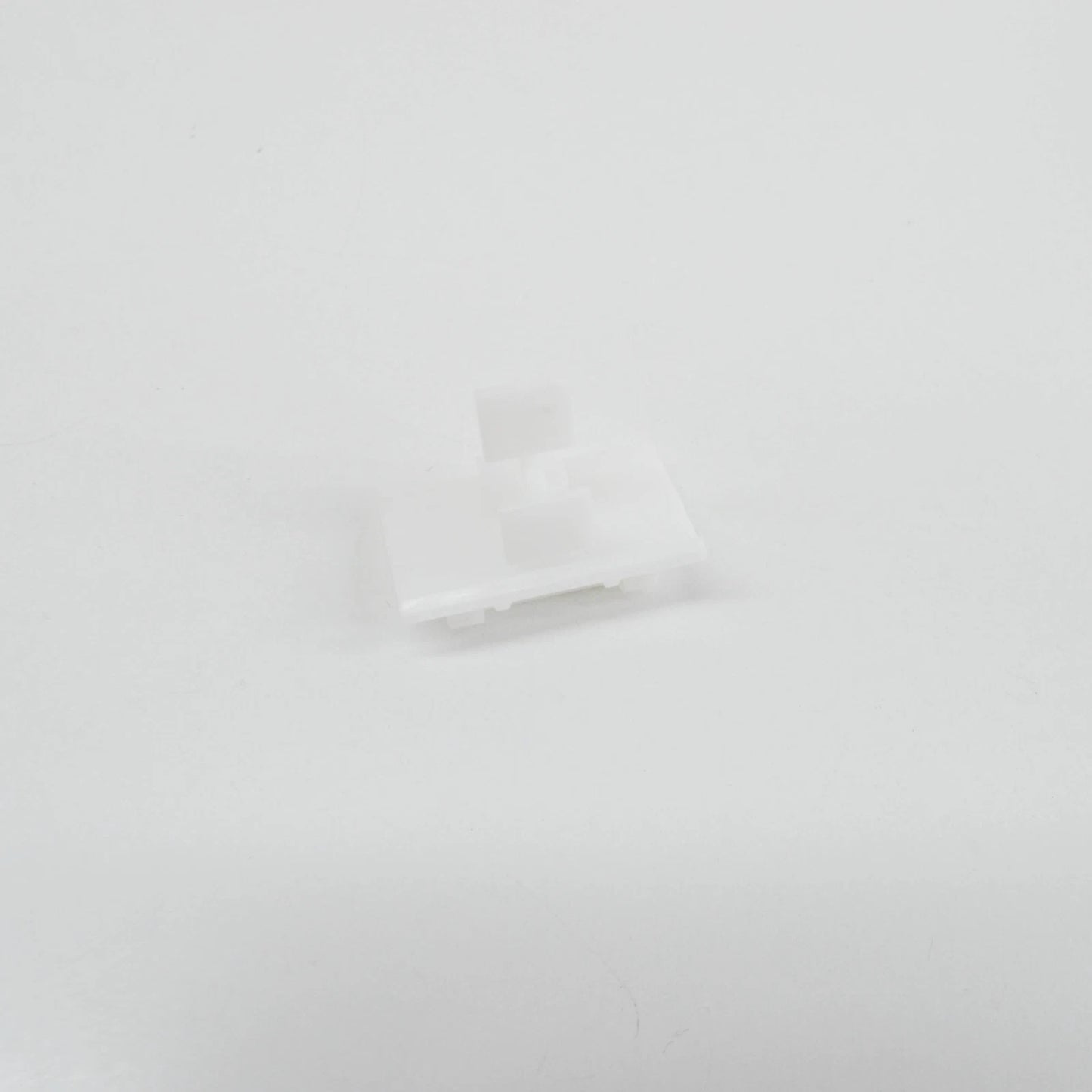 NEW MERCEDES-BENZ C COUPE C204 FRONT DOOR SILL MOUNTING CLIP A0019913271