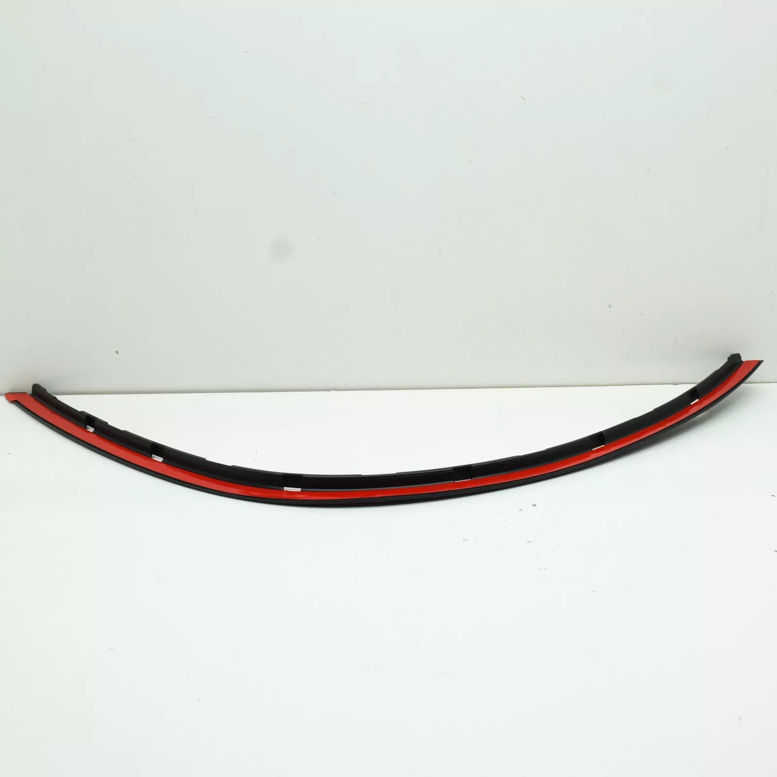 NEW MERCEDES-BENZ GL-CLASS X166 FRONT LEFT INSIDE ARCH COVER A1668846322