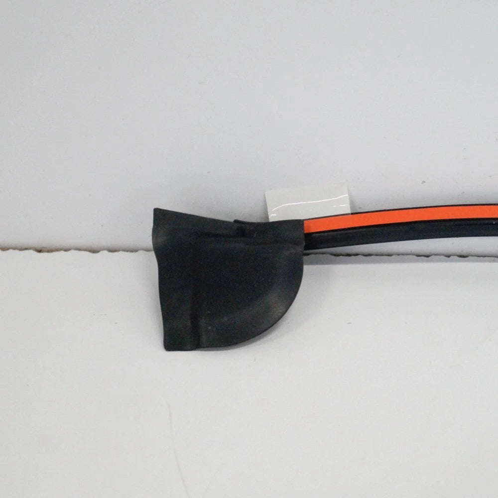 NEW BMW 4 F36 REAR RIGHT DOOR WEATHER STRIP 51767326508 7326508 ORIGINAL