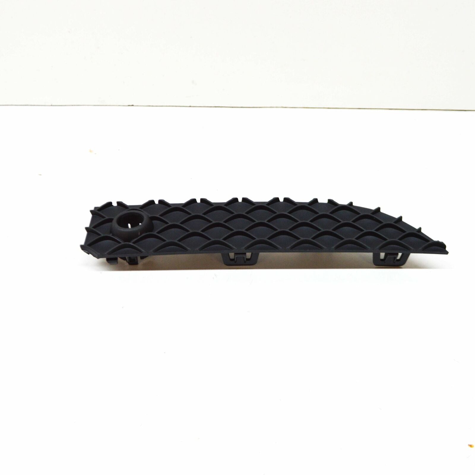 NEW MERCEDES-BENZ GLC X253 FRONT LEFT BUMPER COVER CAP A2538850702 ORIGINAL