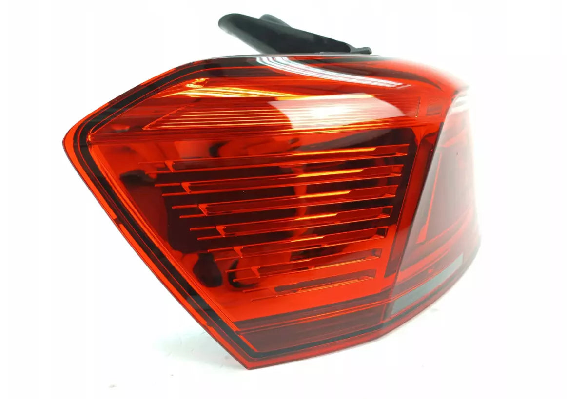 NEW VW PASSAT VARIANT B8 3G5 REAR LEFT OUTER LED TAILLIGHT 3G9945207N ORIGINAL