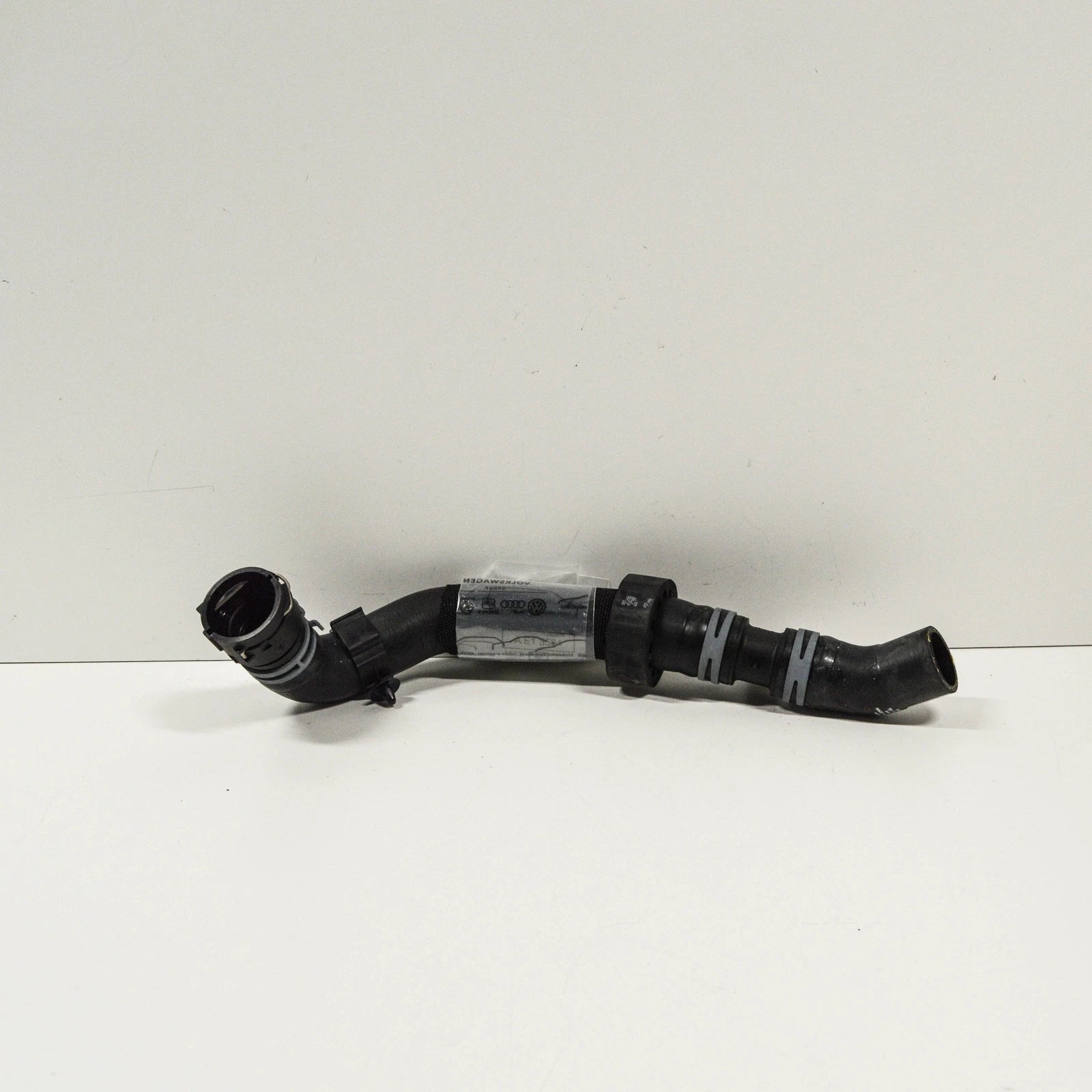 NEW VW TRANSPORTER T5 RETURN COOLANT HOSE 7E0122051M ORIGINAL