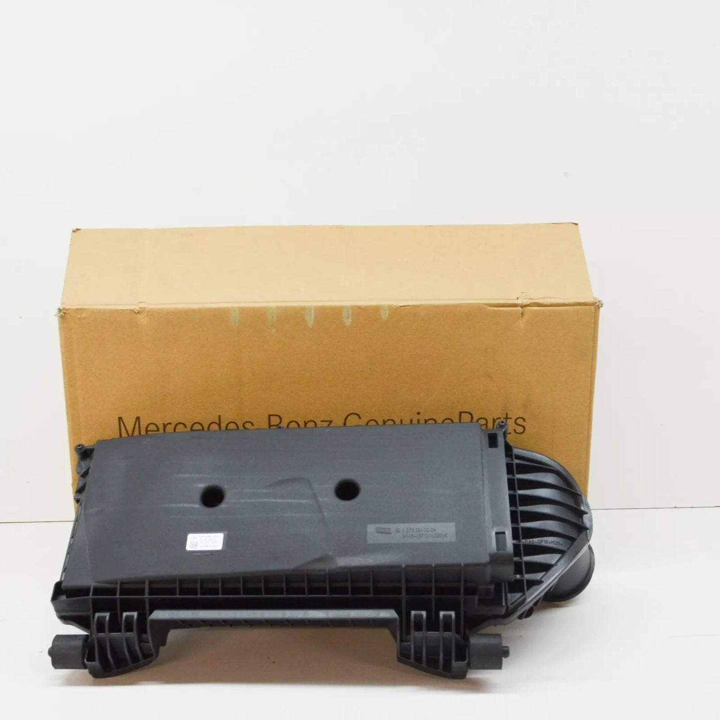 NEW MERCEDES-BENZ GLE W166 AIR FILTER BOX A2760901301 ORIGINAL