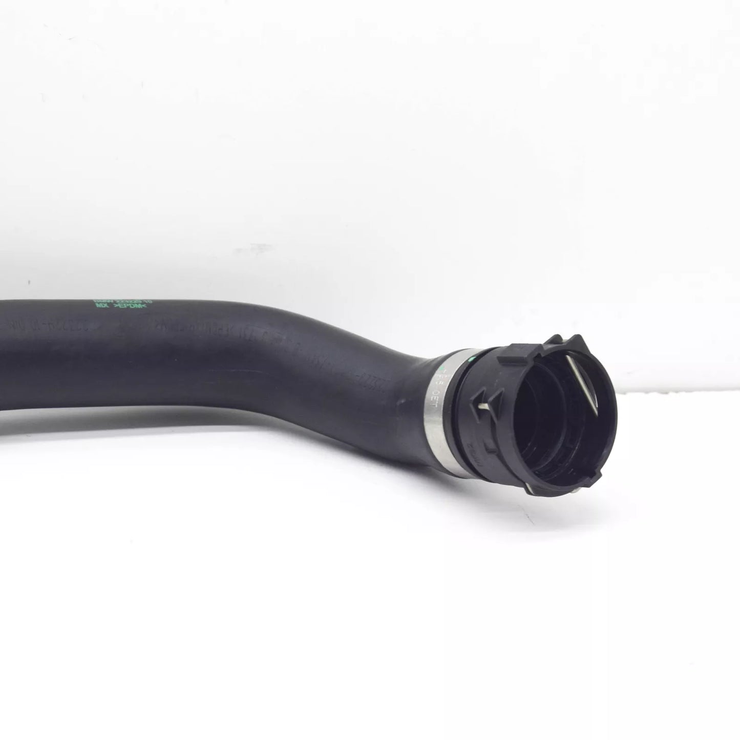 NEW BMW X3 G01 RIGHT WATER RADIATOR HOSE 17127535560 ORIGINAL