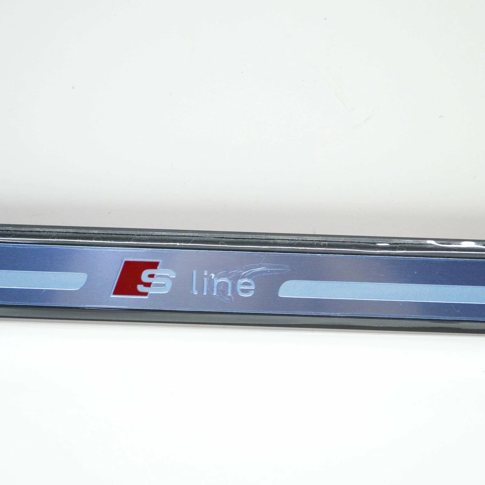 NEW AUDI A3 8V FRONT SILL TRIM STRIP 8V3853491B9B9