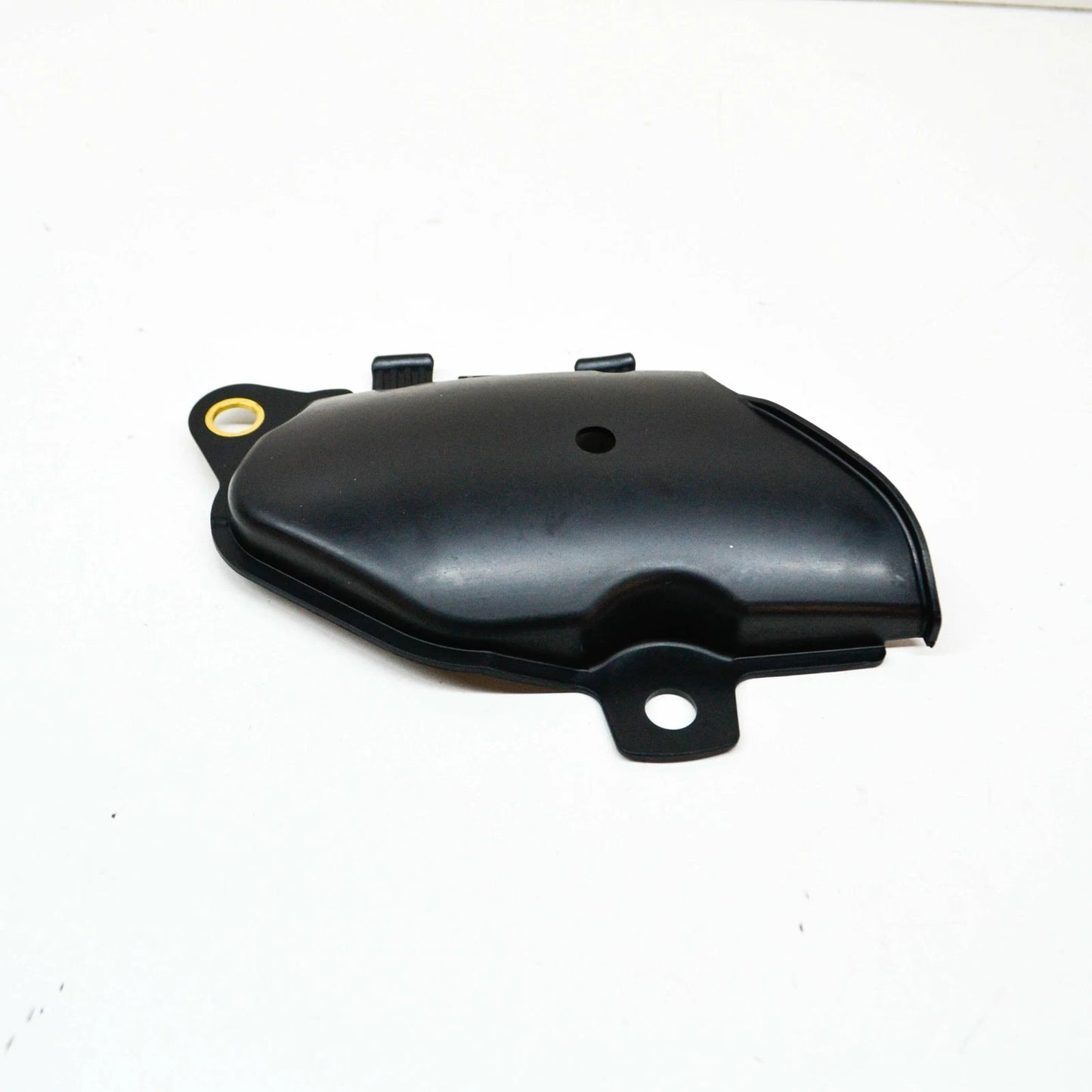 NEW MB GLC X253 ENGINE COMPARTMENT RIGHT LOWER COVER A2535242400 ORIGINAL