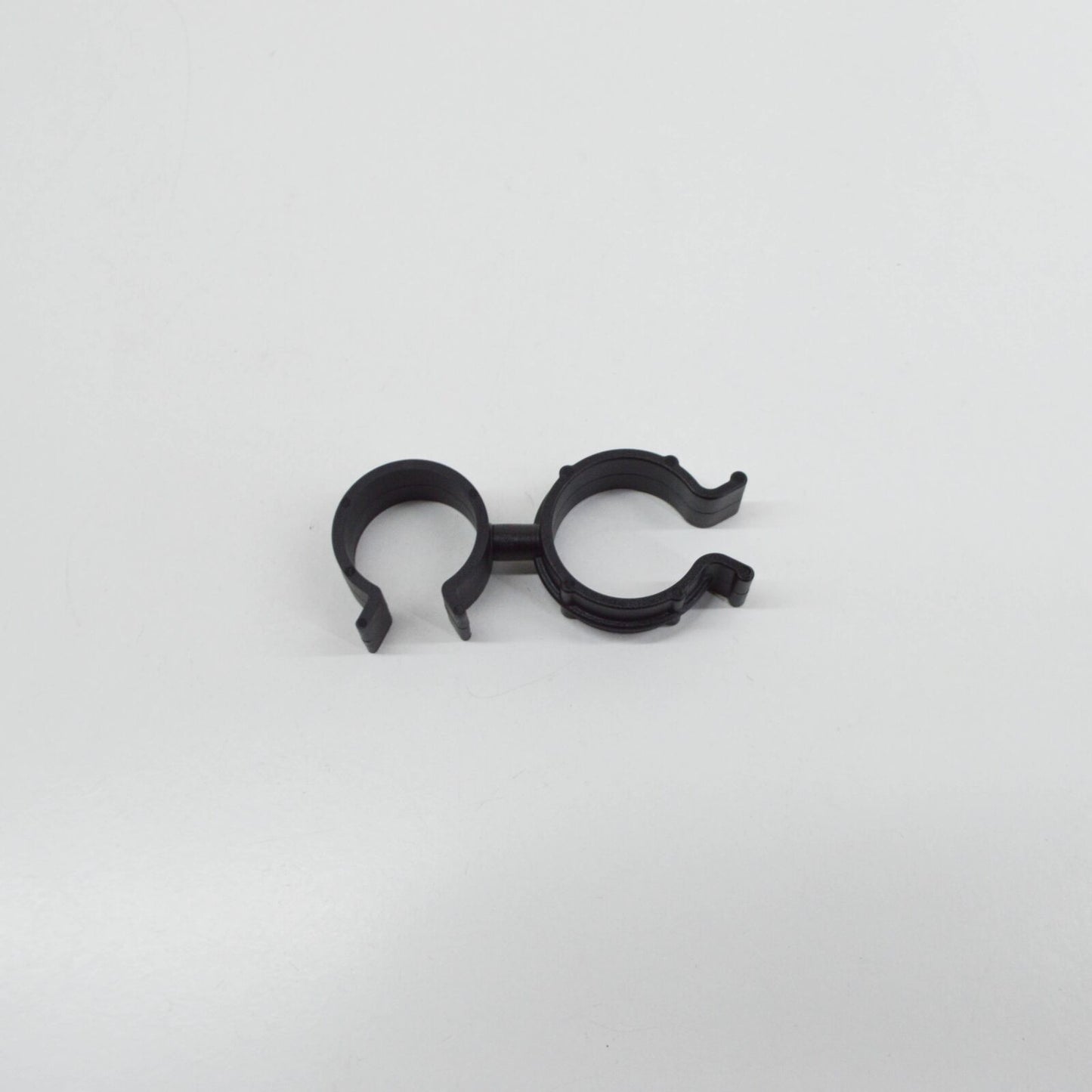 new bmw 7 f01, f02 cooling system spacer holder 7545388 11537545388 original