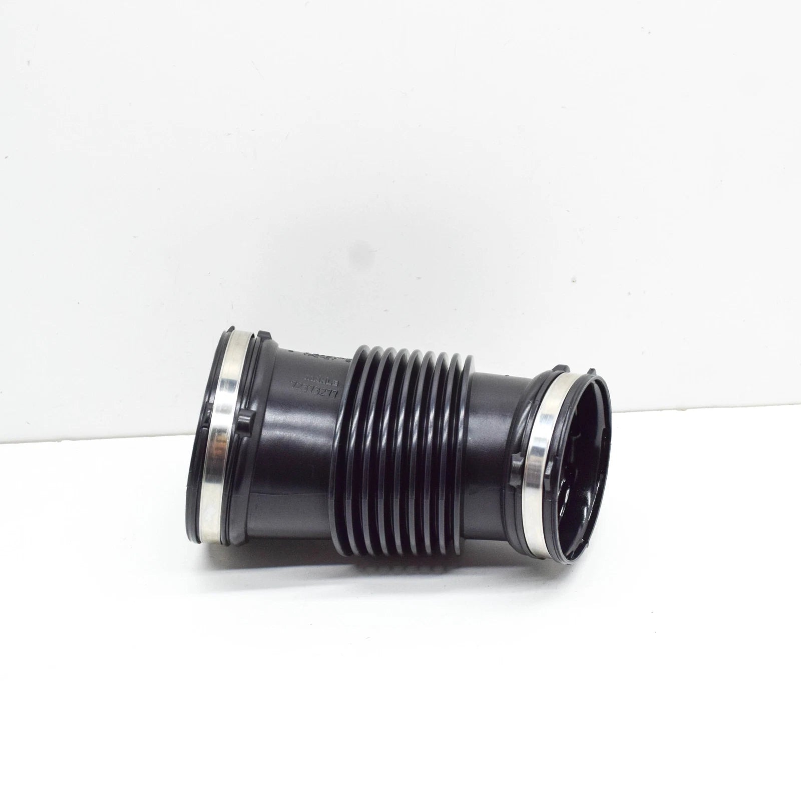 NEW BMW M5 F90 AIR DUCT ZYL. 5-8 7852384 13717852384 ORIGINAL