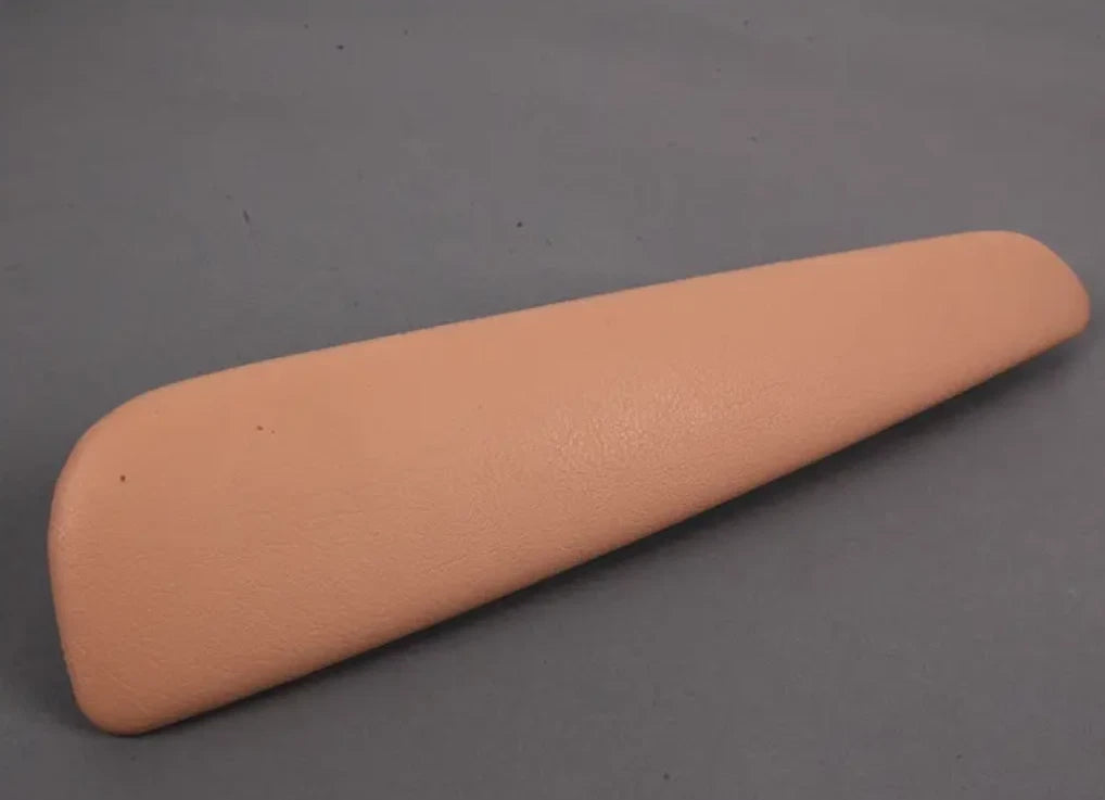 NEW BMW 3 E46 FRONT LEFT DOOR PANEL ARMREST INSERT 51418238643 8238643 ORIGINAL