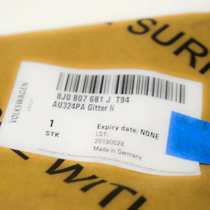 NEW AUDI TT 8J FRONT BUMPER LEFT GRILLE 8J0807681JT94