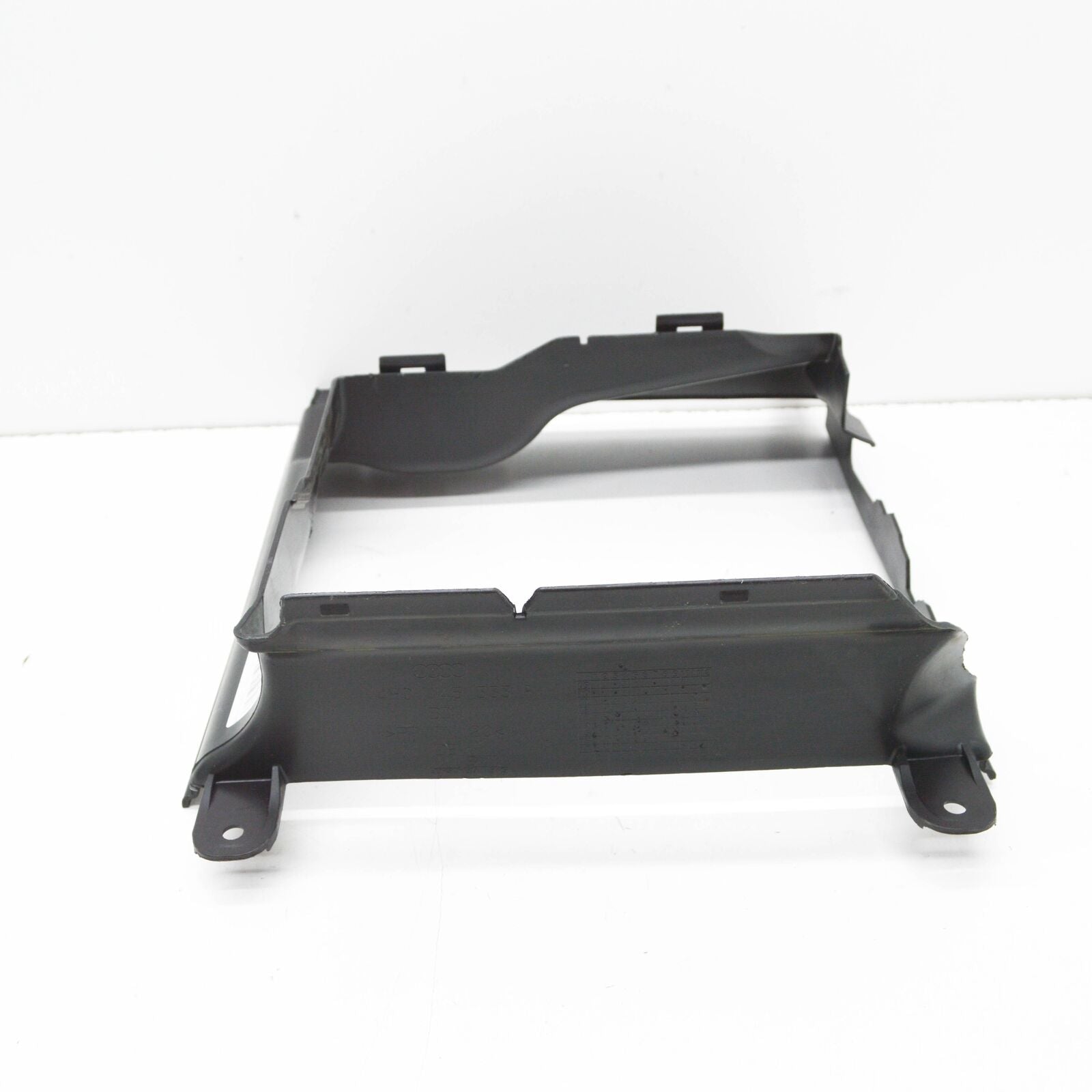 NEW AUDI A8 D4 CHARGE AIR COOLER LEFT AIR GUIDE 4H0145333A ORIGINAL