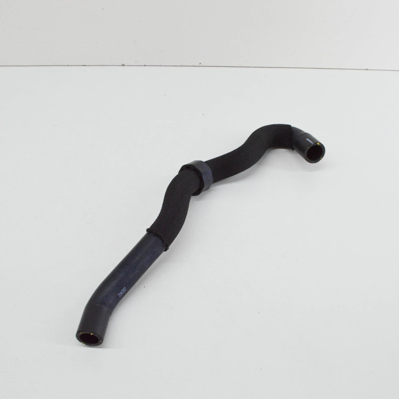 NEW MERCEDES-BENZ E W212 RECIRCULATING PUMP TO ENGINE HOSE A2128301896 ORIGINAL