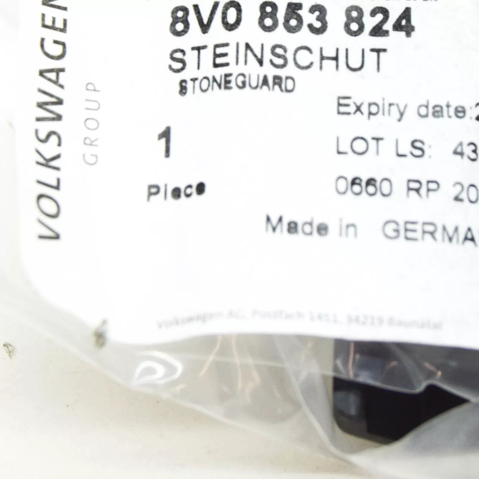 NEW AUDI RS3 FRONT RIGHT STONE CHIP GUARD 8V0853824 ORIGINAL