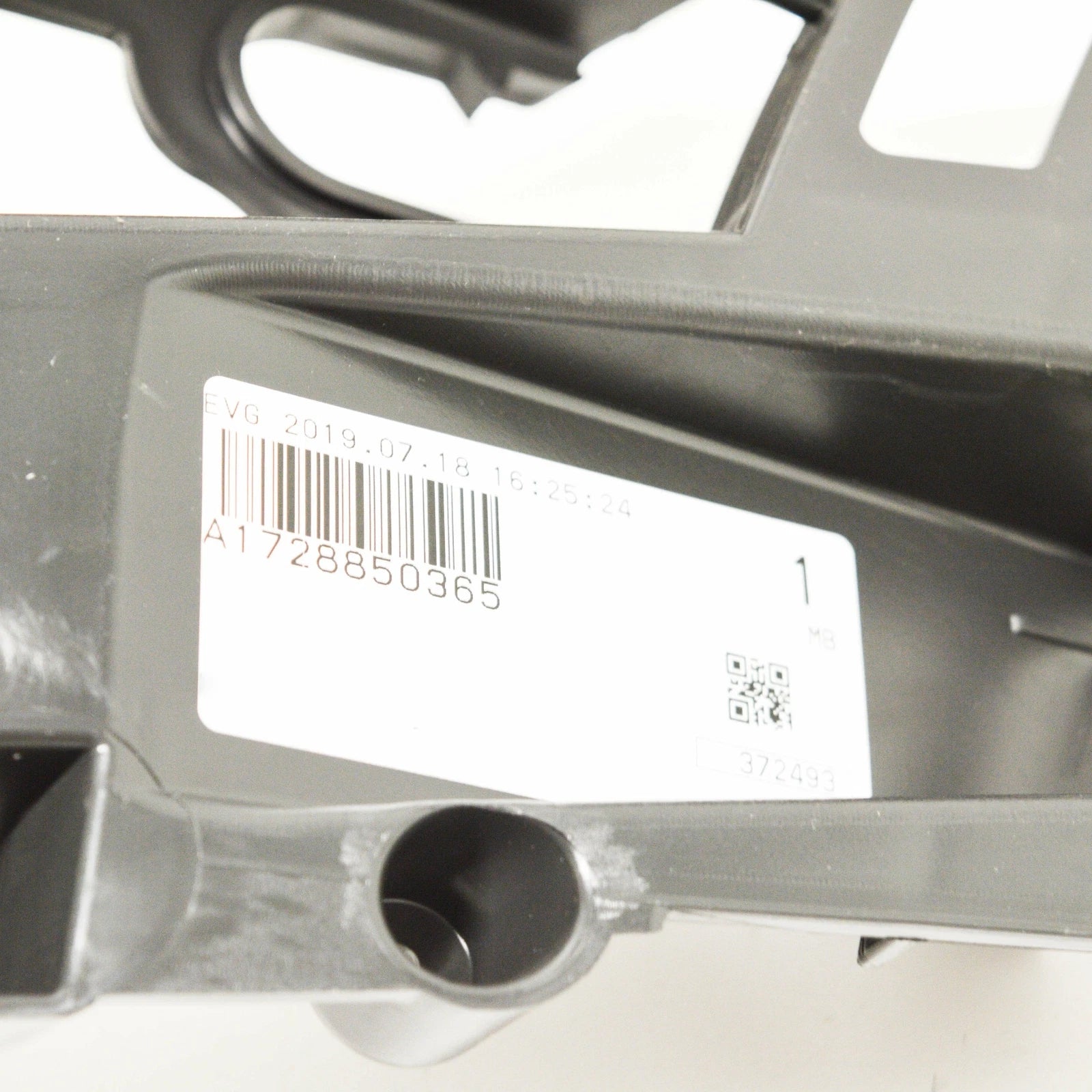 NEW MERCEDES-BENZ SLK R172 FRONT LEFT BUMPER BRACKET A1728850365