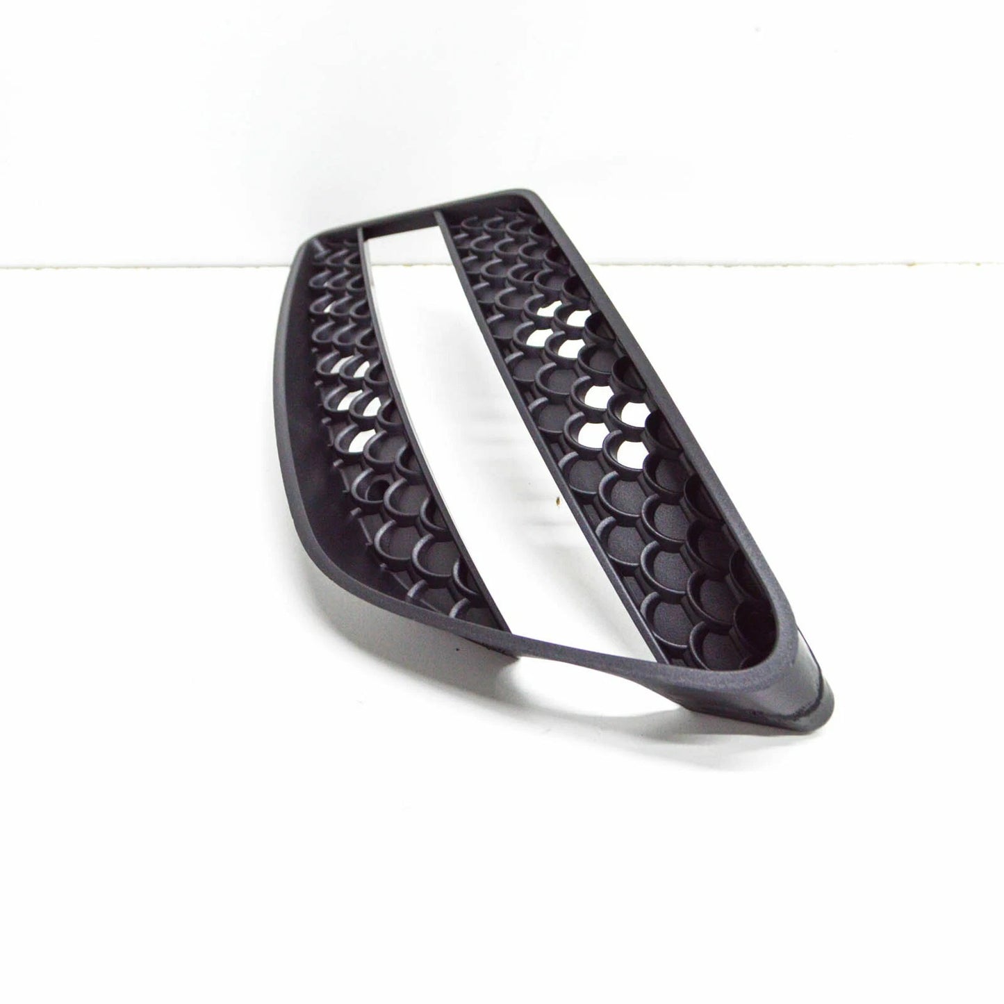 NEW MERCEDES-BENZ C W204 FRONT BUMPER RIGHT GRILLE A2048850753