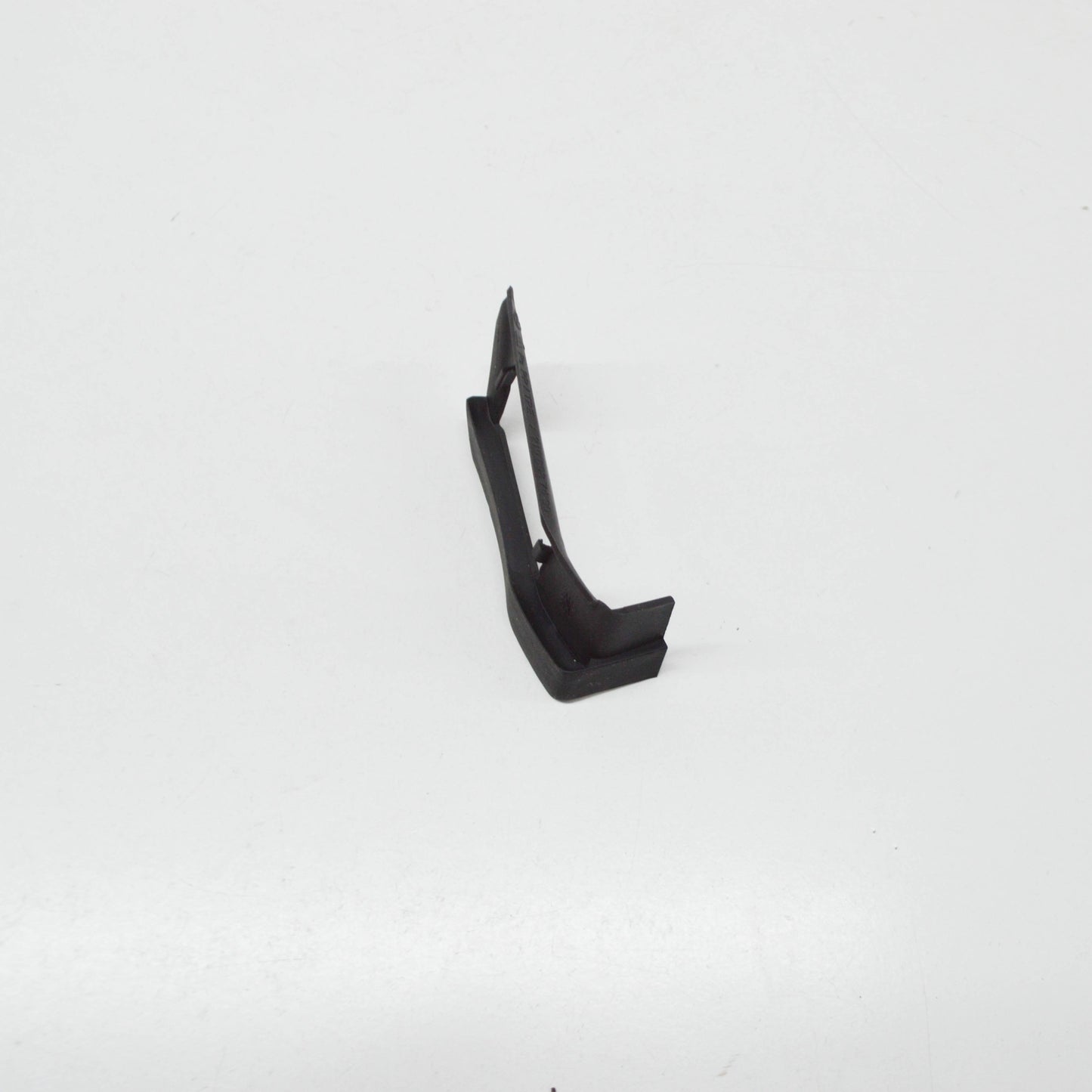 NEW MERCEDES-BENZ E W210 REAR RIGHT DOOR SILL PANEL COVER A2106987430 ORIGINAL