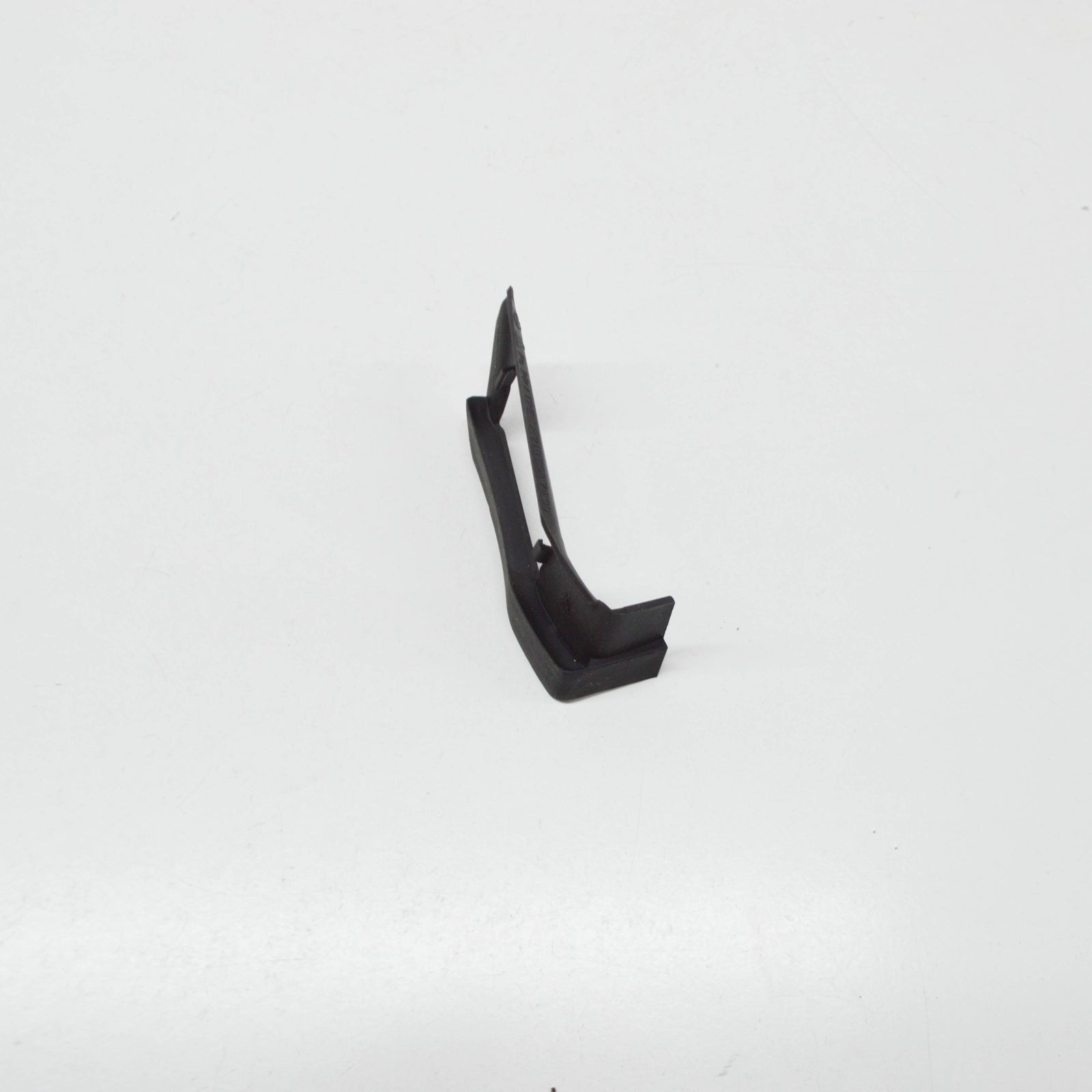 NEW MERCEDES-BENZ E W210 REAR RIGHT DOOR SILL PANEL COVER A2106987430 ORIGINAL