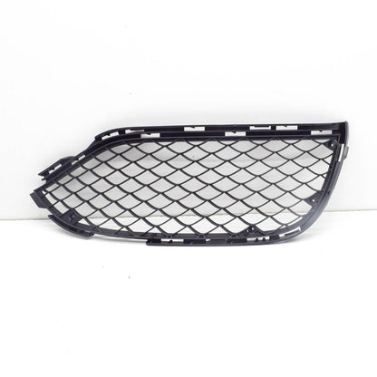 NEW MERCEDES-BENZ C-CLASS W205 FRONT BUMPER RIGHT GRILLE A2058852823 ORIGINAL