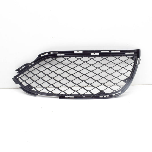 NEW MERCEDES-BENZ C-CLASS W205 FRONT BUMPER RIGHT GRILLE A2058852823 ORIGINAL