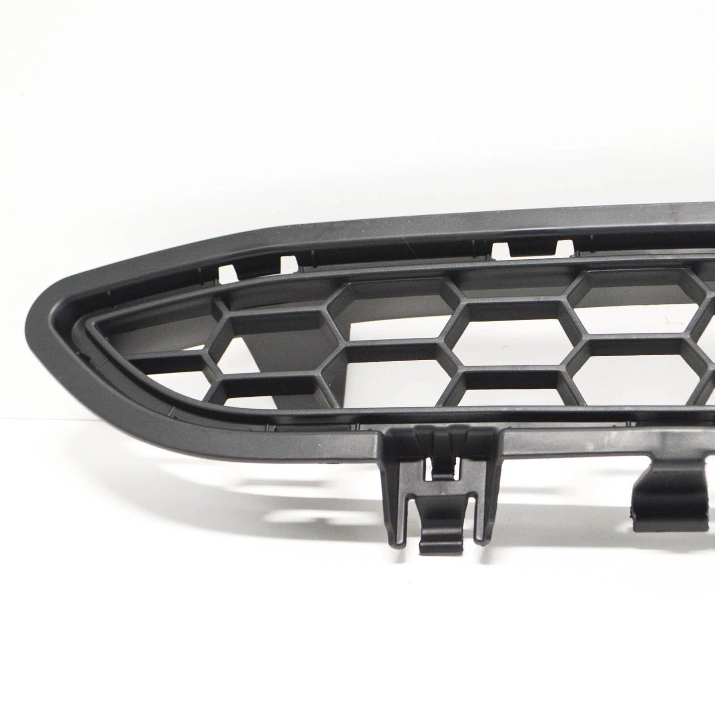 NEW BMW X5 F85 FRONT M BUMPER UPPER GRILLE 51118056341 8056341 2015 ORIGINAL