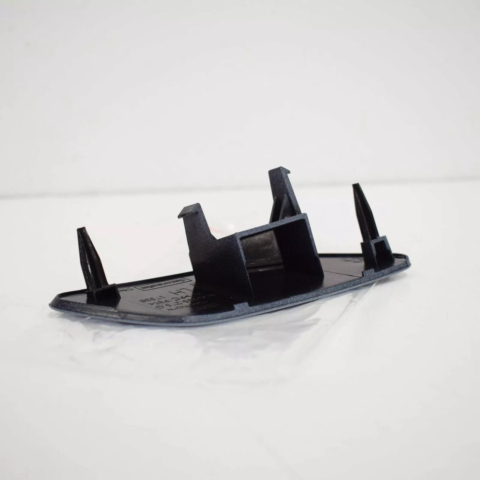 NEW AUDI A6 AVANT C7 2016 4G0955275G LEFT HEADLIGHT WASHER COVER CAP ORIGINAL