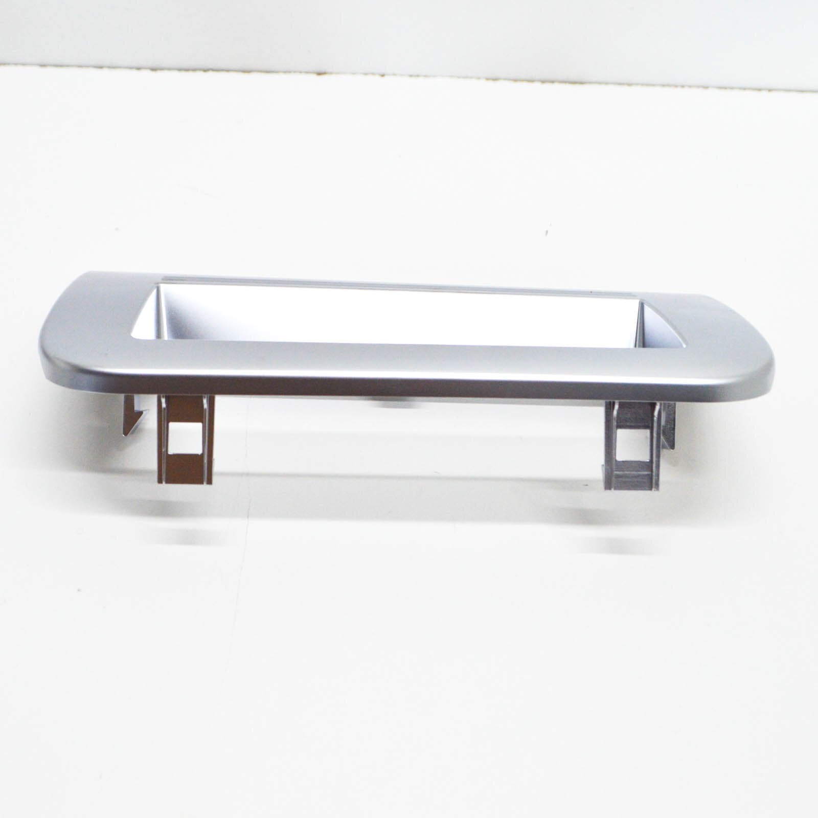 NEW MERCEDES BENZ E W212 REAR OPERATING UNIT TRIM PANEL A21284600277J22 ORIGINAL