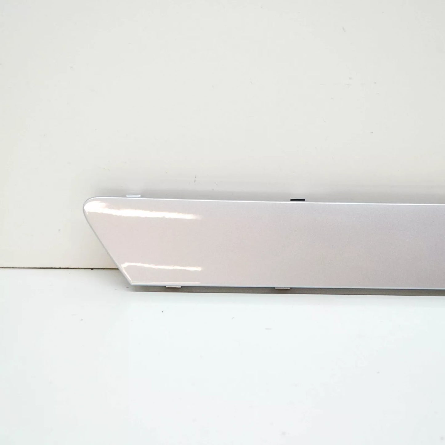 NEW VOLKSWAGEN ID.3 FRONT BUMPER CENTER RADAR SENSOR TRIM 10A807185AC7A