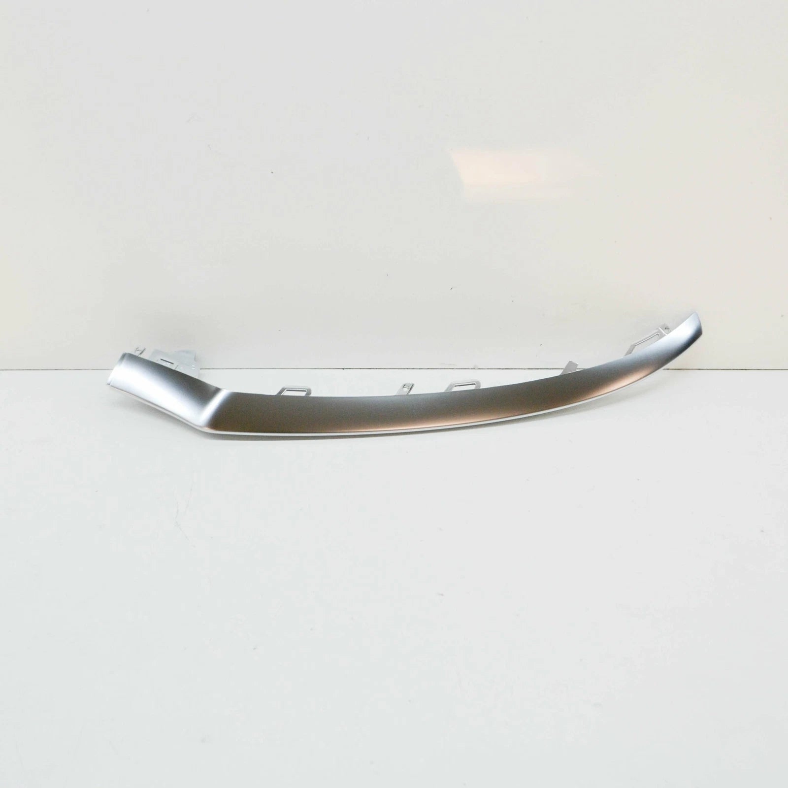 NEW MB C W205 FRONT BUMPER LOWER RIGHT CHROME LIP A2058852000