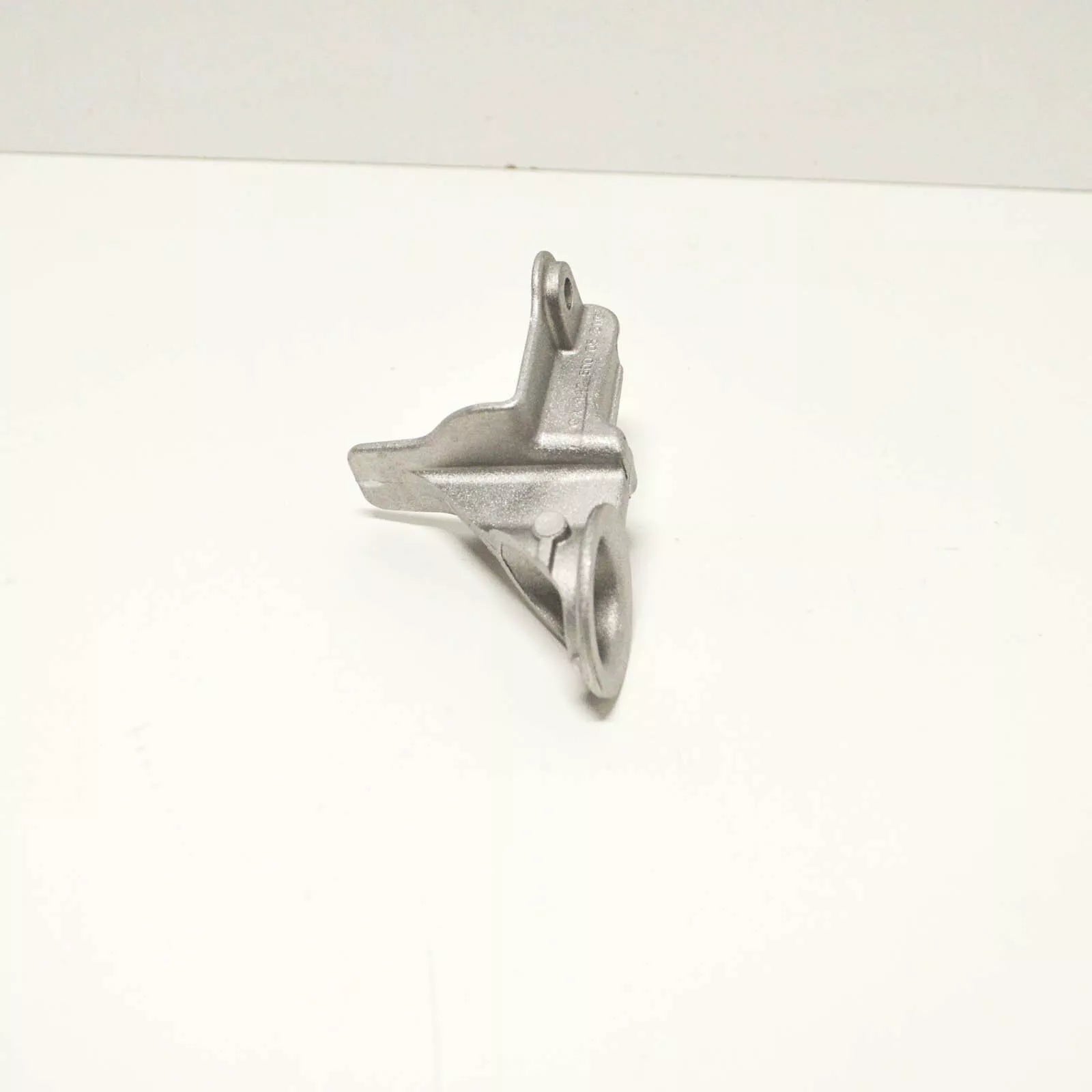 NEW MERCEDES-BENZ VITO W447 RADIATOR LEFT BRACKET A4475000531 ORIGINAL