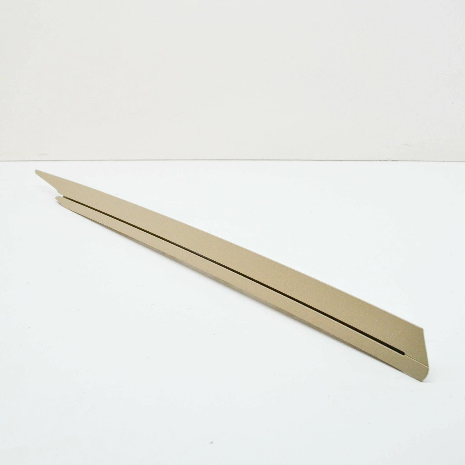 NEW MB E W212 REAR LEFT DOOR BLIND GUIDE RAIL TRIM A21281509278R73 ORIGINAL