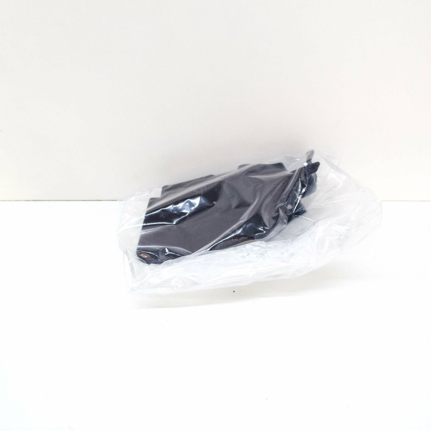 NEW VW TIGUAN MK2 AD REAR RIGHT WHEEL END COVER 5NA854856C ORIGINAL