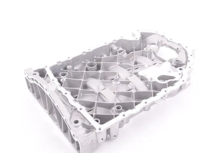 NEW AUDI Q3 8U UPPER ENGINE OIL PAN 06J103603BF ORIGINAL