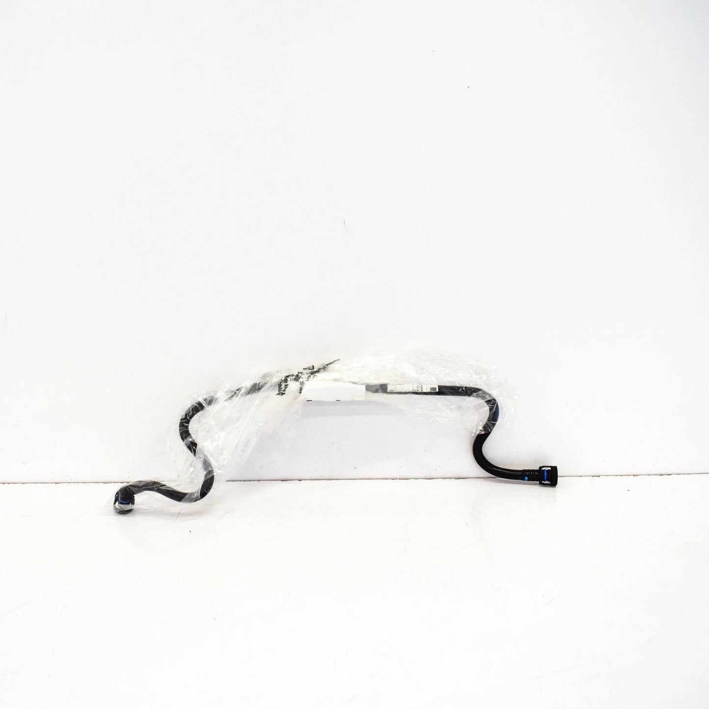 NEW BMW 5 GRAN TURISMO F07 FUEL TANK CONNECTING LINE 13907636138 ORIGINAL