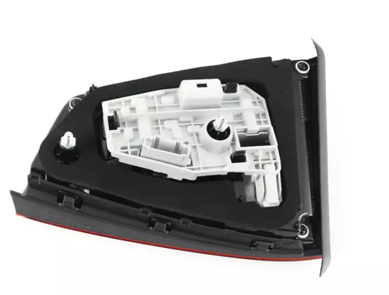 NEW VOLKSWAGEN JETTA A6 MK6 REAR LEFT SIDE LID TAILLIGHT 5C6945093K ORIGINAL