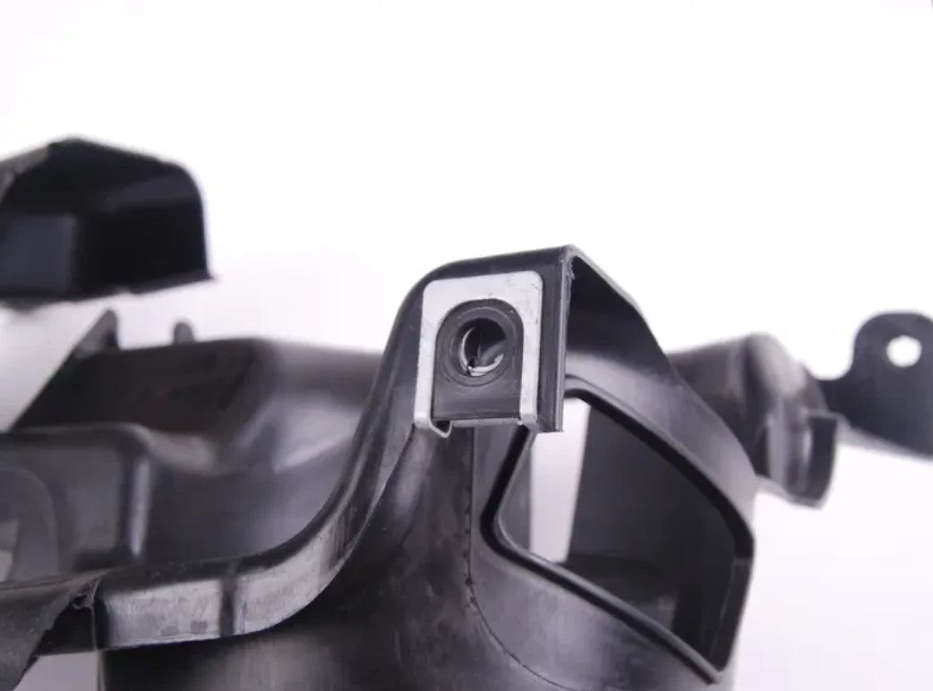 NEW BMW 5 E60 RIGHT STEERING GEAR COVER 51717201518 7201518 ORIGINAL