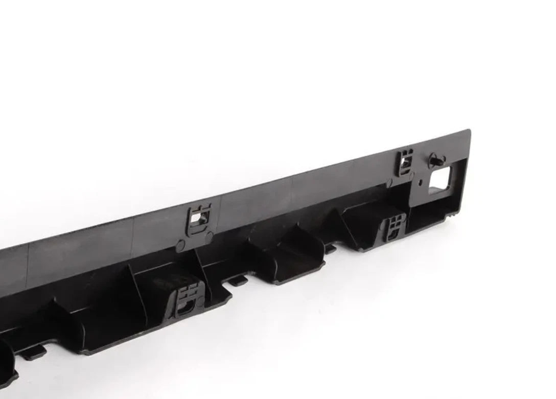 NEW BMW X3 E83 RIGHT ROCKER MOLDING REINFORCEMENT 3330870 51713330870 ORIGINAL