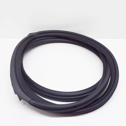 NEW BMW 1 E81 FRONT RIGHT DOOR WEATHERSTRIP SEAL 51767054028 ORIGINAL