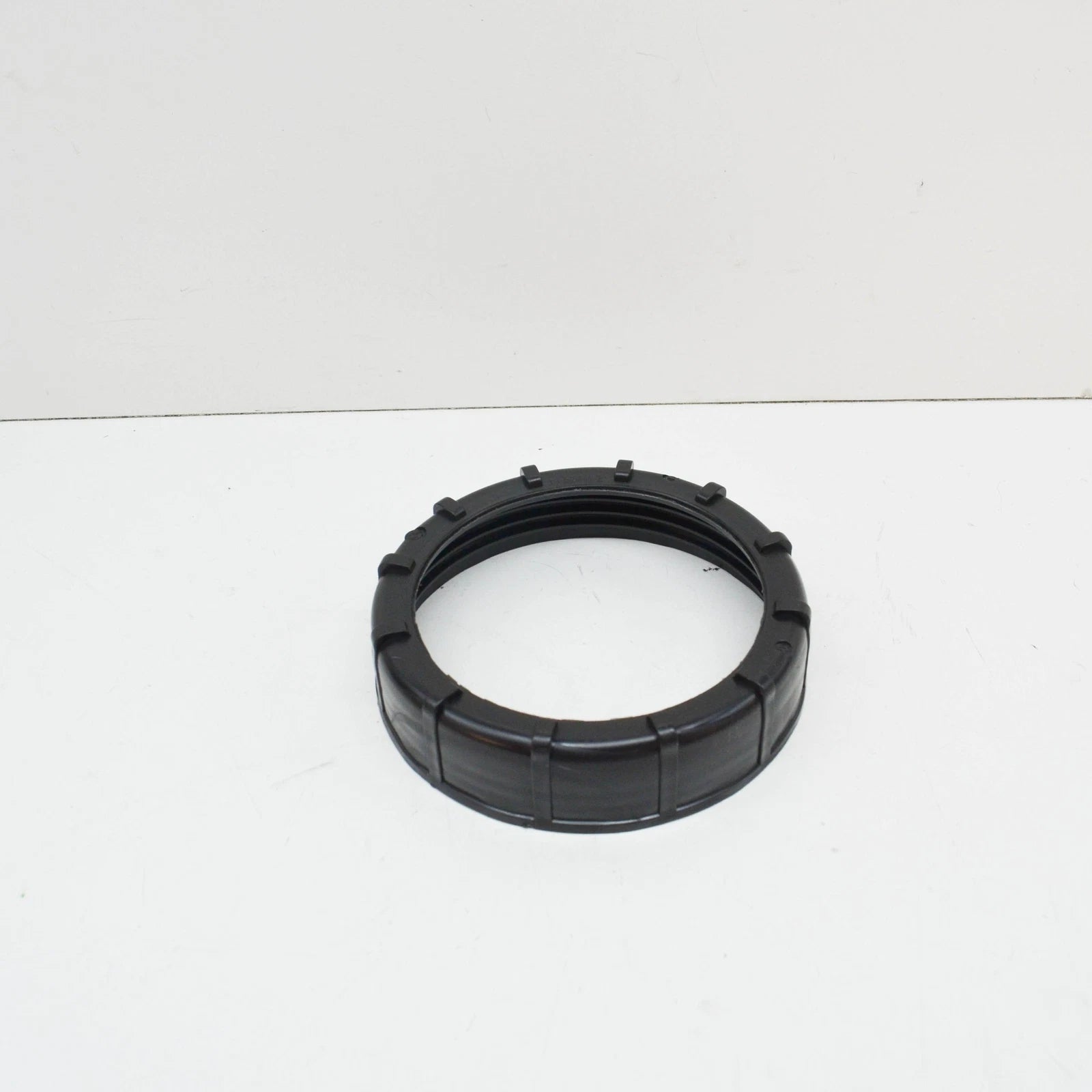 NEW BMW 3 E36 FUEL PUMP LOCK RING 16111181142 ORIGINAL