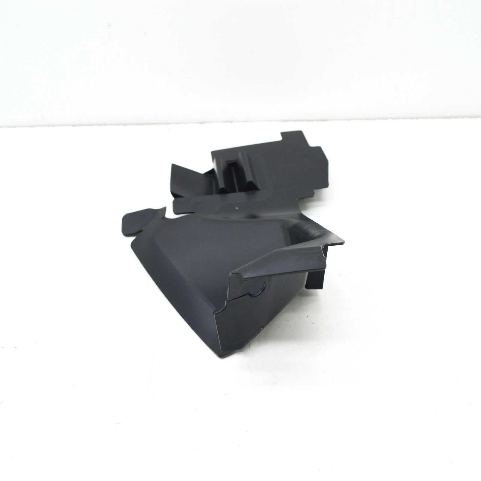 NEW AUDI A3 LIMOUSINE 8Y LEFT RADIATOR AIR DUCT 8Y0121283K ORIGINAL