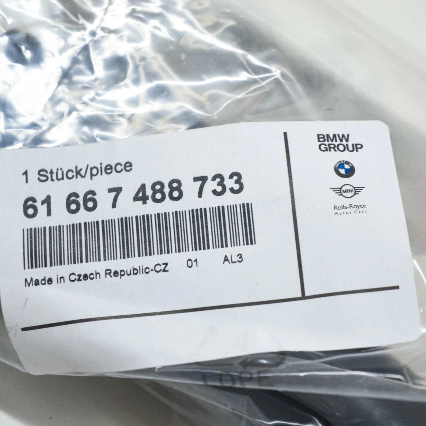 NEW BMW X3 F25 HEADLAMP WASHER SPRAY NOZZLE 61667488733 2015 ORIGINAL