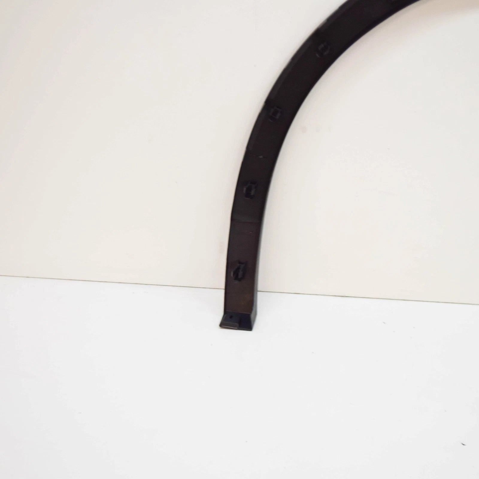 NEW VOLKSWAGEN TIGUAN AD MK2 REAR LEFT WHEEL ARCH MOLDING 5NN854819A9B9