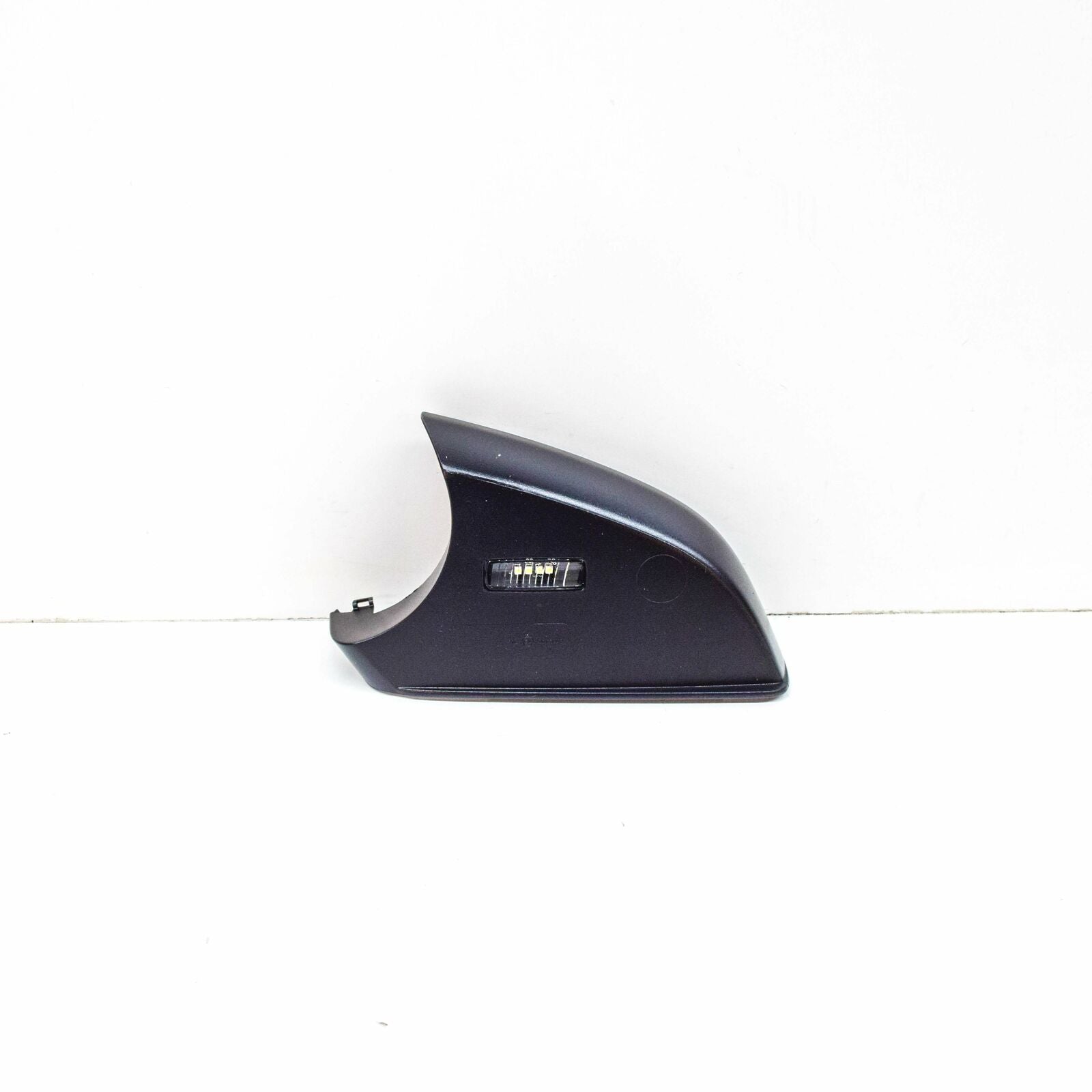 NEW MERCEDES-BENZ ML W166 FRONT LEFT DOOR MIRROR LOWER COVER A1668100315
