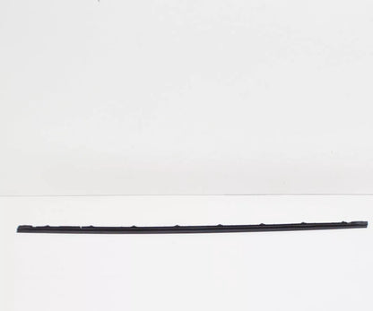 NEW MERCEDES-BENZ GLE W166 FRONT RH LOWER DOOR COVER STRIP A1666980262 ORIGINAL